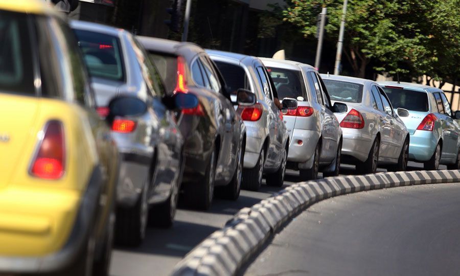 b traffic road cars